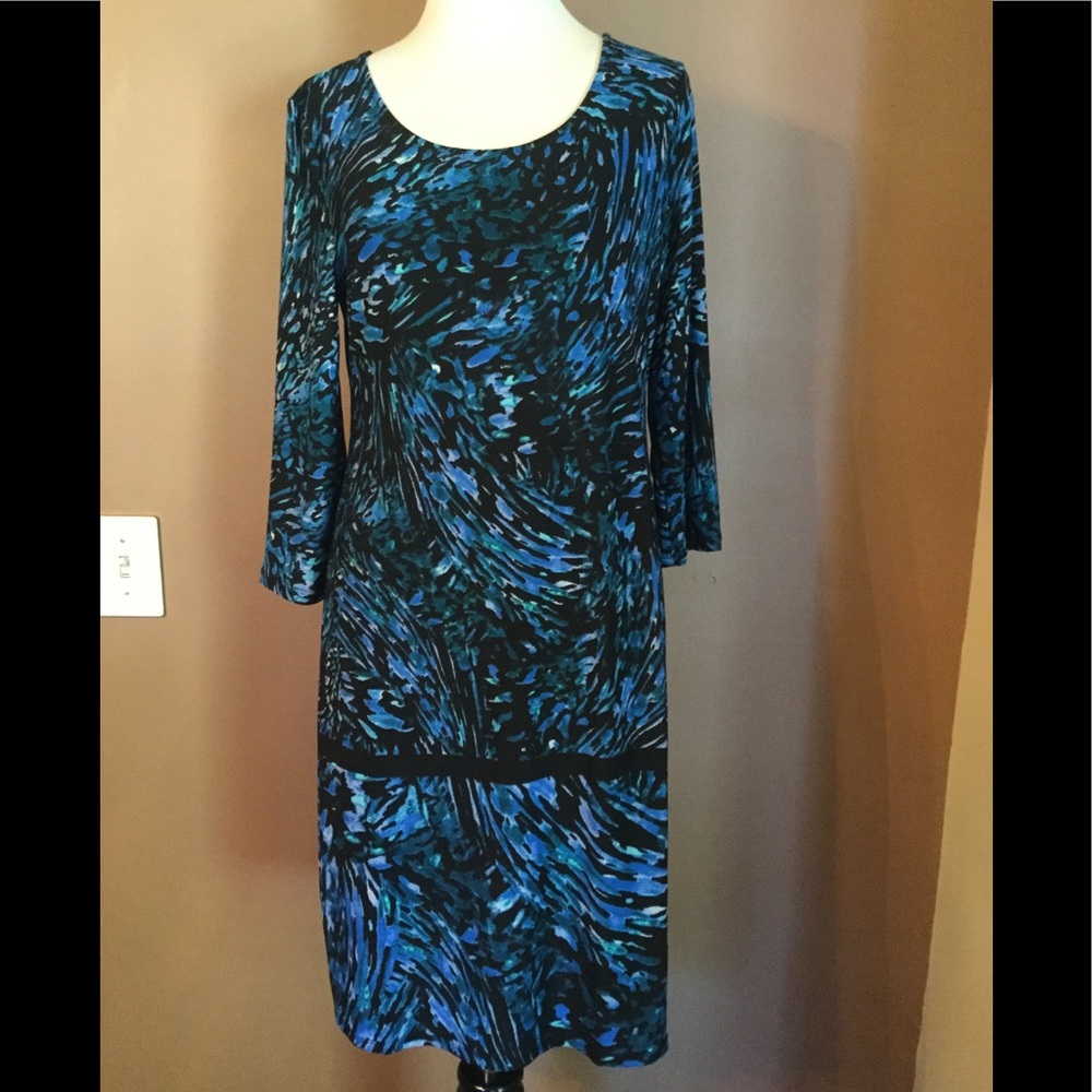 Dana Buchman Stretchy & Non Wrinkle !
